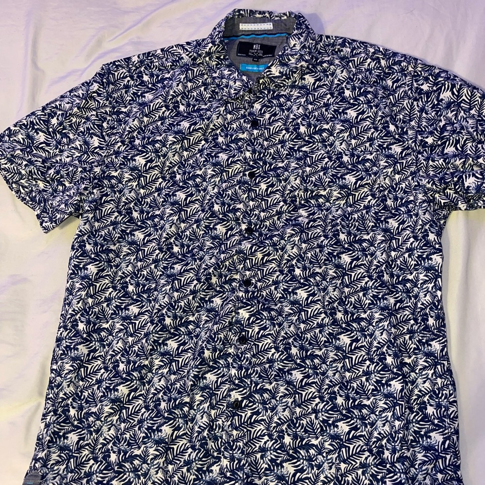 Mens MBX Navy and White Floral Short Sleeve Casual Button Down